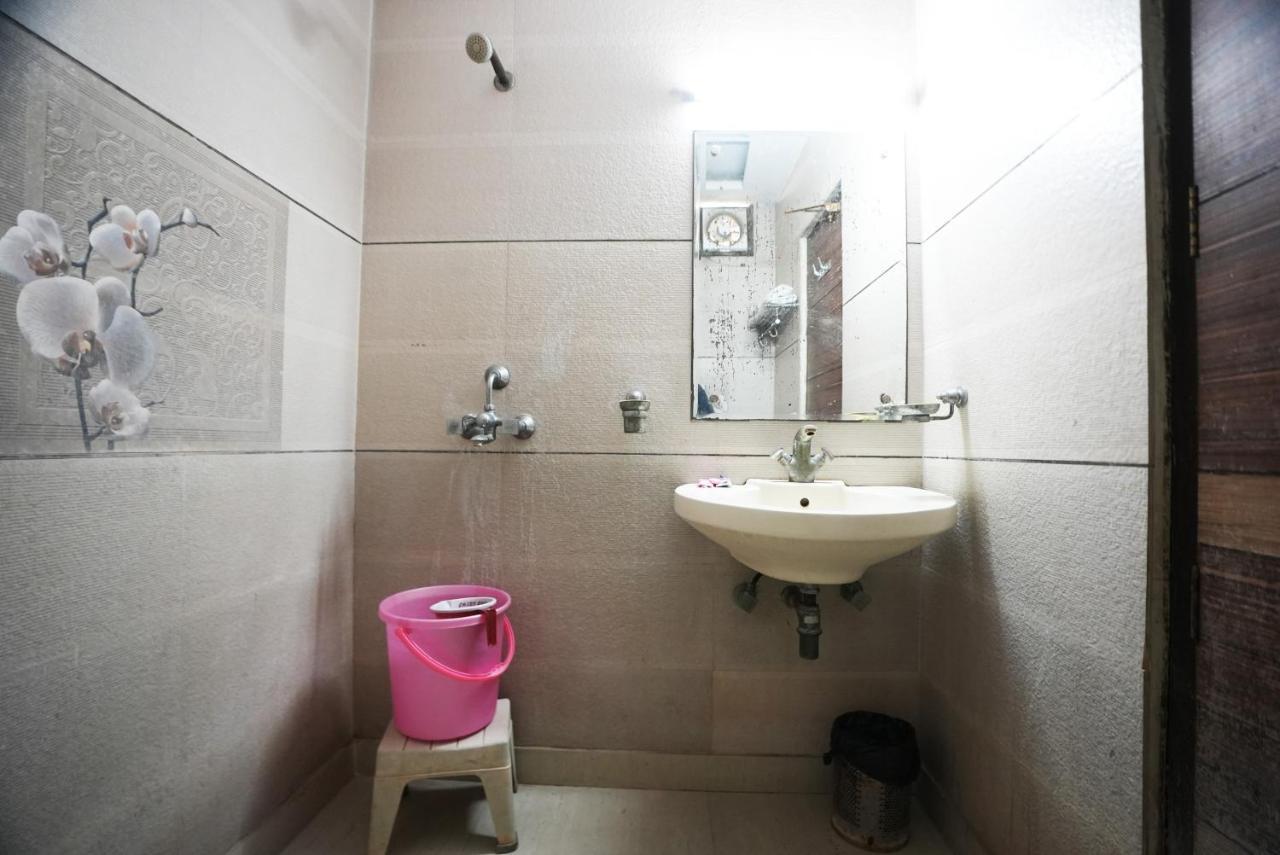 Hotel Classic Νέο Δελχί Εξωτερικό φωτογραφία